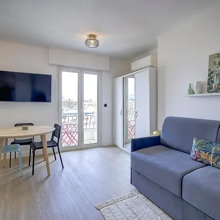Magnifique Studio Le Dauphin 50M Des Plages Juan-les-Pins Exterior photo