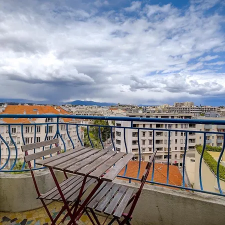 Magnifique Studio Le Dauphin 50M Des Plages Juan-les-Pins Exterior photo