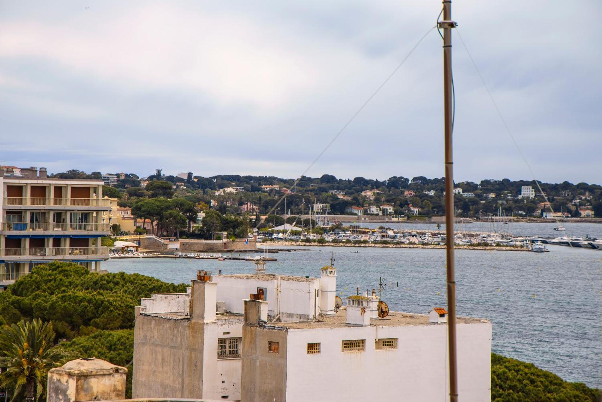 Magnifique Le Dauphin 50m Des Plages Juan-les-Pins